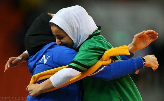 دختران ایرانی در مسابقات کشتی قهرمانی بانوان