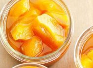 طرز تهیه بهترین ترشی زردآلو خوشمزه