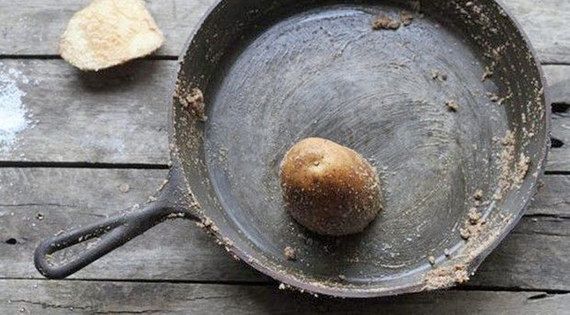 بهترین روش ها برای تمیز کردن ظرف های چدنی | براق کردن ظروف چدنی