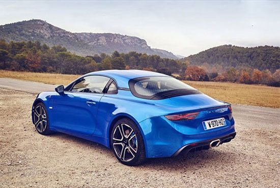 بررسی کامل خودرو آلپاین A110 با طراحی بی نظیر