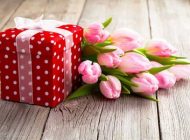 ایده خرید کادو برای روز زن |پیشنهاد بهترین هدیه ها برای روز زن