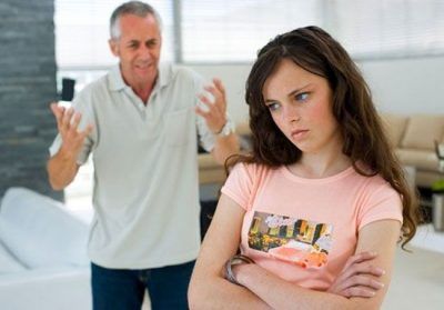 وقتی نوجوانان ساز مخالف می زنند چه کنیم؟