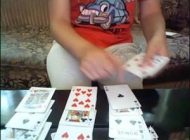 مردی که به خاطر قمار پرده بکارت دخترش را شرط بست +عکس