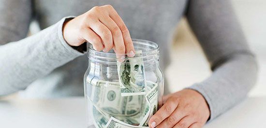 چطور به راحتی پول زیادی پس انداز کنیم؟