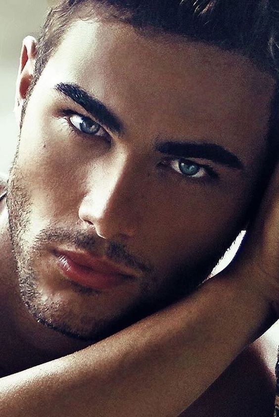 چگونه یک ته ریش جذاب داشته باشیم؟ مدل های ته ریش پسرانه