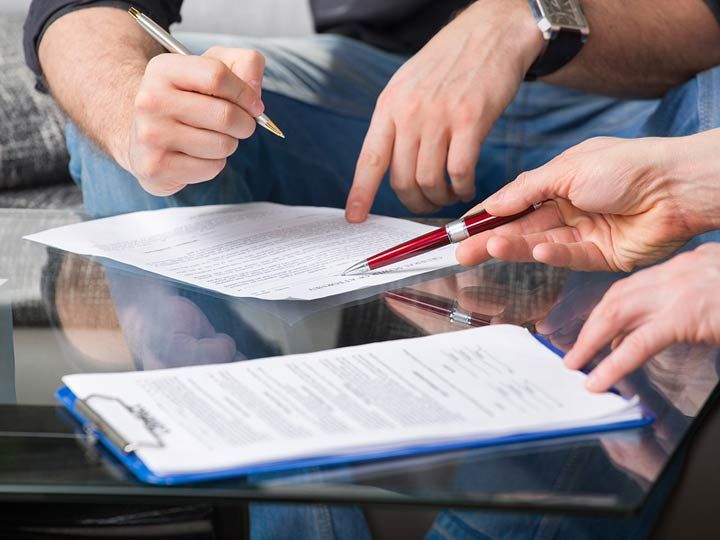 چگونه خودروی خود را با بهترین قیمت بفروشیم؟ |ترفندهایی برای فروش ماشین