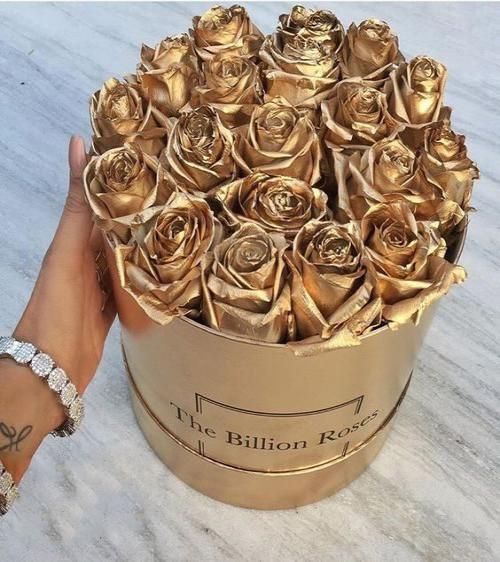 لاکچری یعنی چه؟ چطور لاکچری زندگی می کنند؟