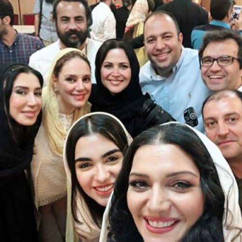 سوپر استارها در کنسرت مهران مدیری | خواندن ترانه سوغاتی مرحوم هایده