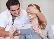 چگونه دختر مورد علاقه مان را جذب و عاشق خودمان کنیم؟