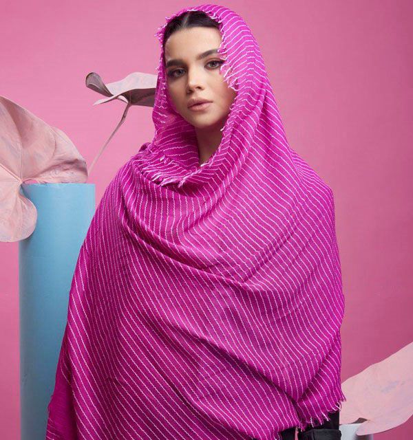 جدیدترین مدل های شال و روسری پاییزی 1403 + راهنمای خرید بهترین شال و روسری