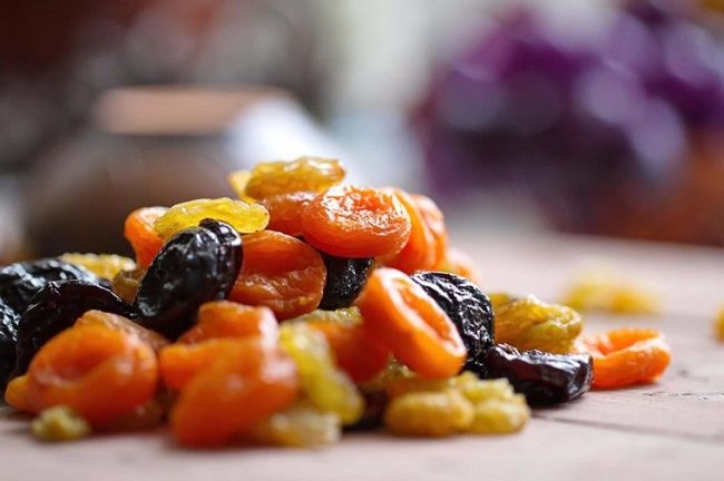 خوراکی های مضر برای دندان | از خوردن این مواد غذایی جلوگیری کنید