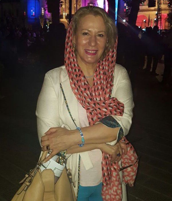 بیوگرافی تمام بازیگران سریال خاک گرم + عکس و خلاصه داستان و لیست عوامل