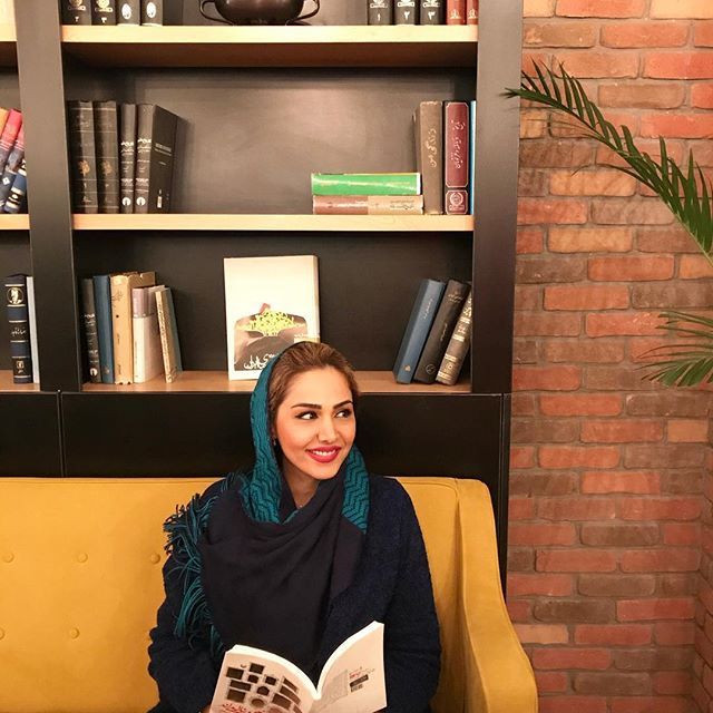بیوگرافی مهرناز دبیرزاده و همسرش + عکس های مهرناز دبیرزاده + مصاحبه و اینستاگرام