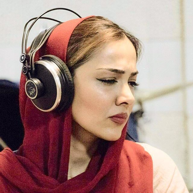 بیوگرافی مهرناز دبیرزاده و همسرش + عکس های مهرناز دبیرزاده + مصاحبه و اینستاگرام