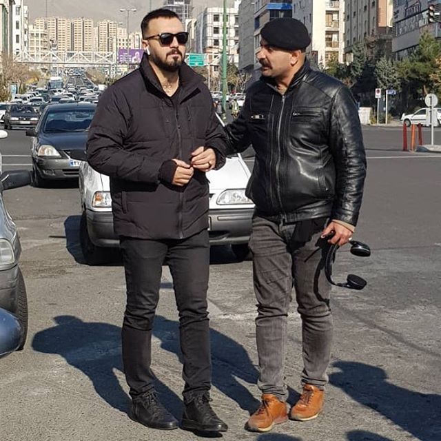 بیوگرافی کامبیز دیرباز و همسرش + مصاحبه و عکس های کامبیز دیرباز