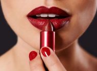 رژ لب قرمز و نکات استفاده برای مهمانی و مجالس + نکات آموزشی برای رژ لب زدن