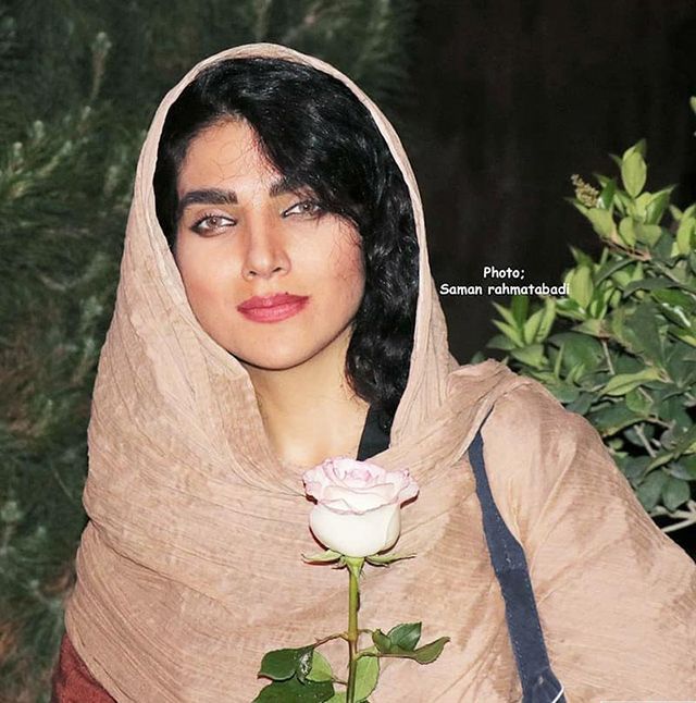 بیوگرافی سارا رسول زاده و همسرش + عکس های سارا رسول زاده و مصاحبه