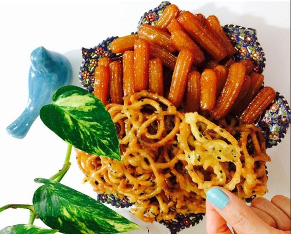 طرز تهیه زولبیا و بامیه به روش قنادی و مجلسی برای ماه رمضان + روش های تزیین مجلسی