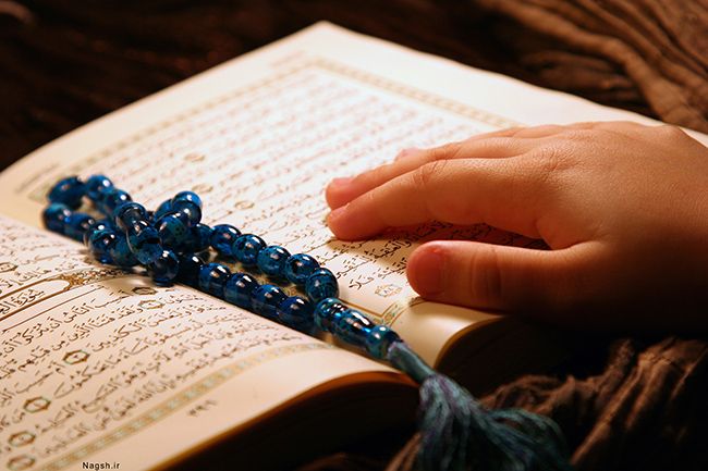 تعبیر خواب قرآن | دیدن قرآن، تلاوت یا هدیه گرفتن آن چه معنایی دارد؟