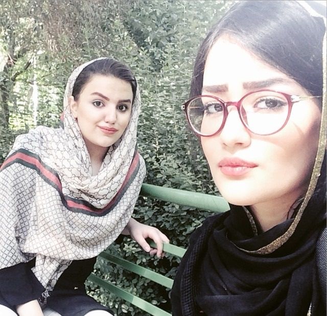 عکس و اسامی بازیگران سریال هفت سنگ + خلاصه داستان، حواشی و پشت صحنه