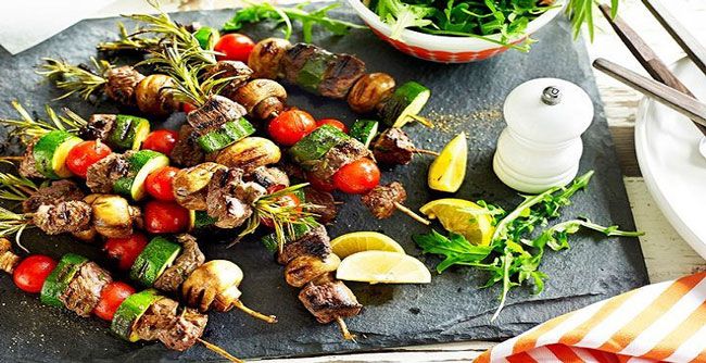 ترفندهای مهم برای یک پذیرایی شاد و خوشمزه