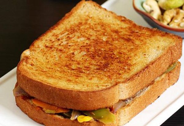 طرز تهیه 14 ساندویچ خوشمزه و پرطرفدار | انواع ساندویچ گرم و سرد