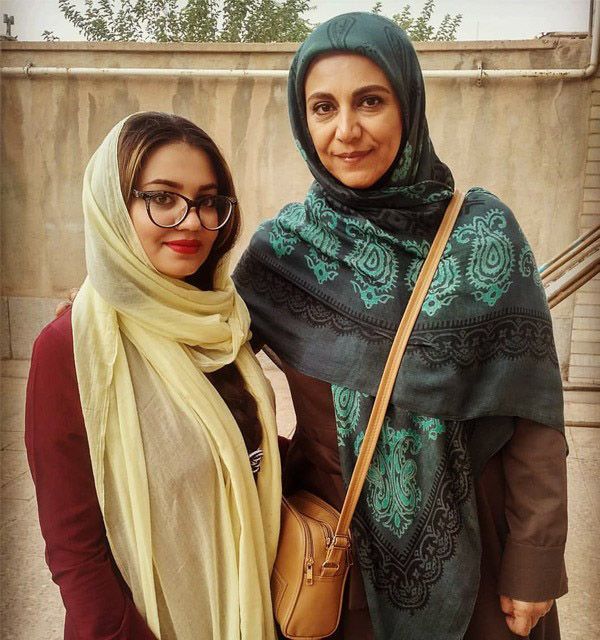 بیوگرافی فرشته سرابندی و همسرش + زندگی هنری و عکس های فرشته سرابندی