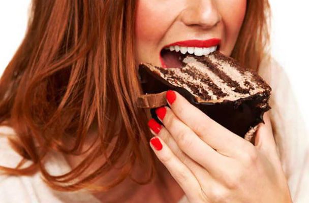 برای از بین بردن غبغب چه کنیم؟ (راهکارهای ساده و طبیعی)