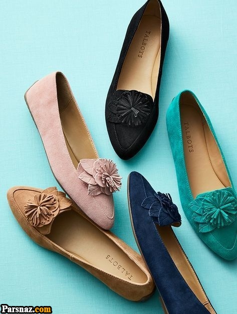 مدل کفش کتانی زنانه و دخترانه عید ۱۴۰۲ + راهنمای خرید و ست کردن کفش نوروز