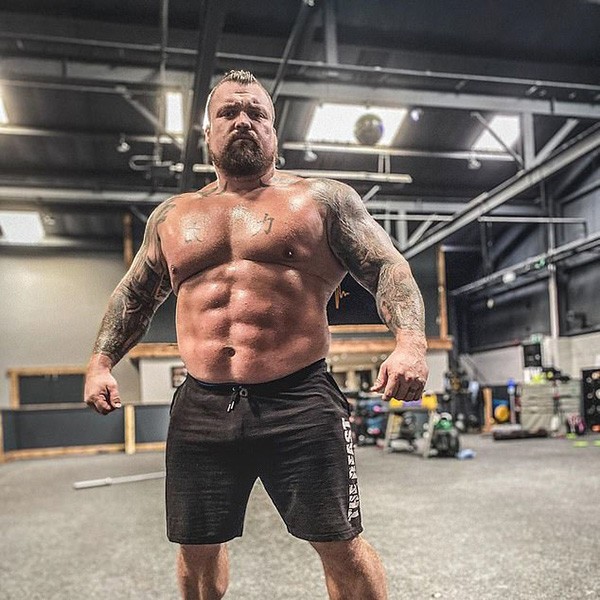 قوی ترین مرد جهان کیست ؟ thorbjornsson@ + عکس های هافثور پی یرشون 