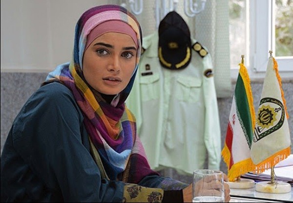 عکس و اسامی بازیگران سریال دیوار + داستان و حواشی