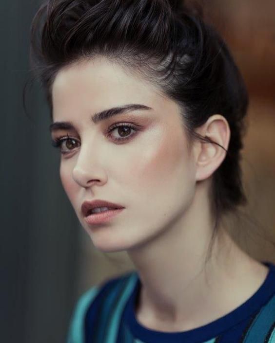 بیوگرافی اوزگه گورل و همسرش + عکس های جدیدÖzge Gürel ‎