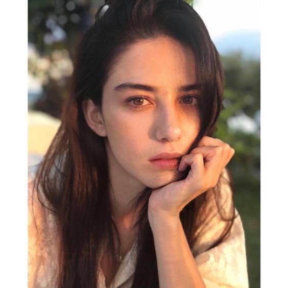 بیوگرافی اوزگه گورل و همسرش + عکس های جدیدÖzge Gürel ‎