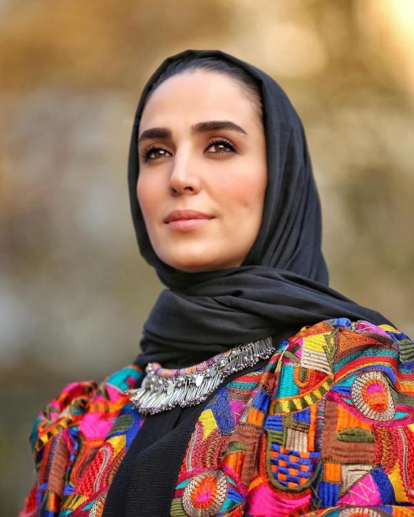 عکس و اسامی بازیگران سریال مروارید سرخ + داستان و حواشی