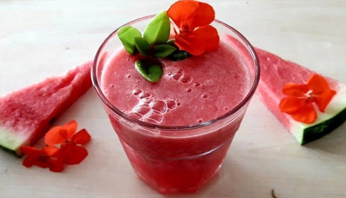 طرز تهیه اسموتی خنک و خوشمزه برای تابستانی