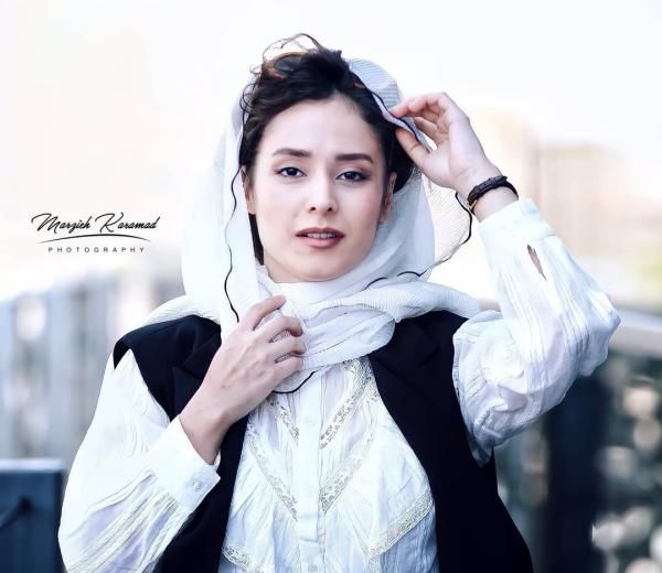 بیوگرافی مهدخت مولایی و همسرش + عکس های مهدخت مولایی