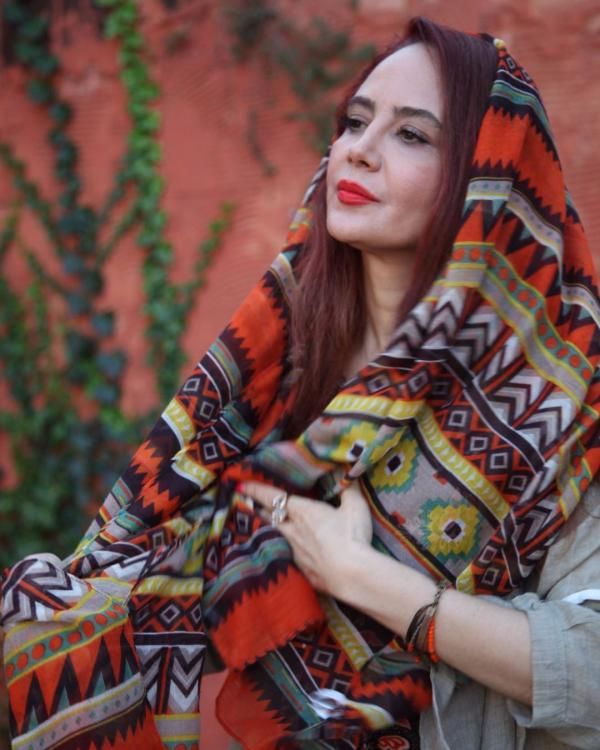بیوگرافی نگین صدق گویا و همسرش + عکس های نگین صدق گویا