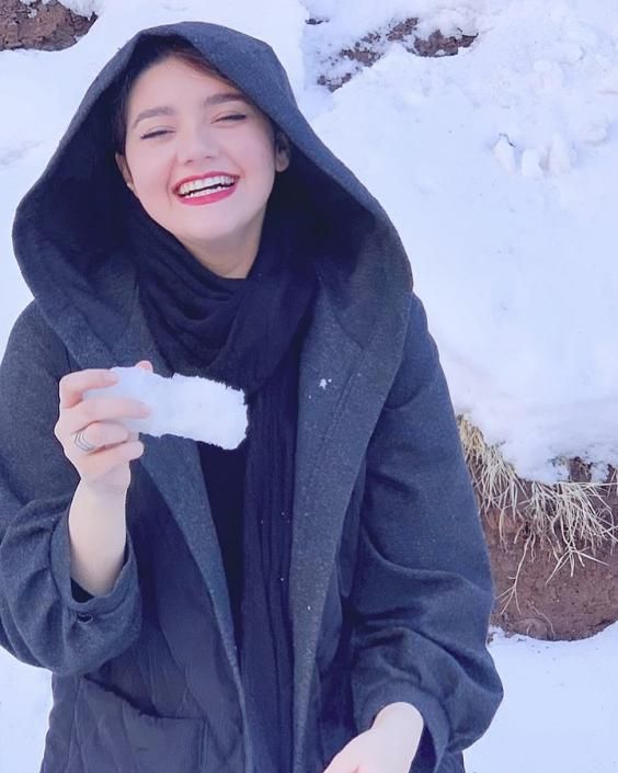 بیوگرافی ملیکا متولی پور و همسرش + عکس های جدید ملیکا متولی پور