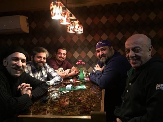عکس و اسامی بازیگران سریال موج و صخره + داستان و زمان پخش