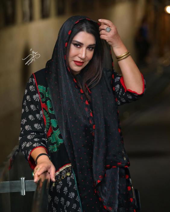 نسیم ادبی
