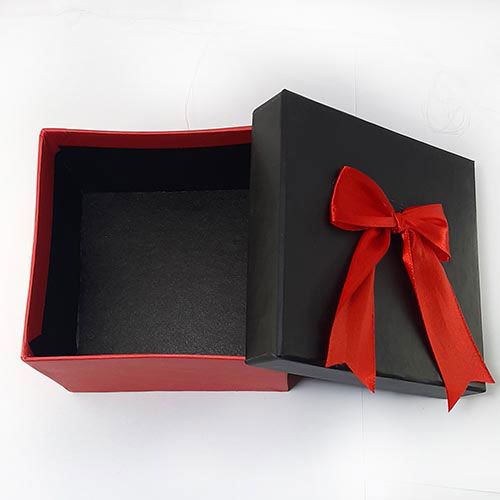 تاثیر طراحی جعبه هارد باکس در بهبود تجربه کاربری و افزایش فروش