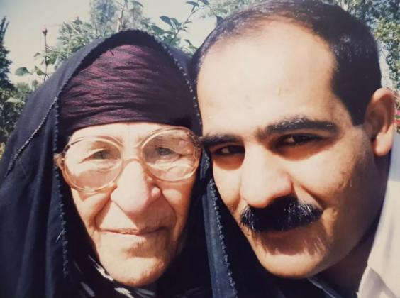 سیاوش چراغی پور و مادرش