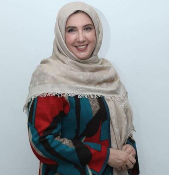 بیوگرافی پریسا مقتدی