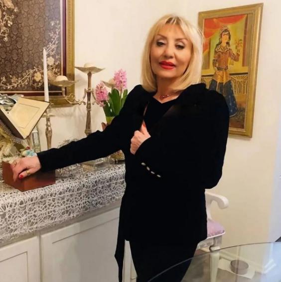 بازگشت ناهید به ایران