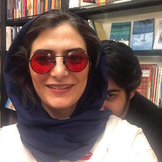 زندگینامه مهسا ملک مرزبان ،بیوگرافی مهسا ملک مرزبان
