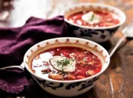 آشنایی با غذاهای روسی؛ از بورش و پیژوکی تا بلینی و خاویار