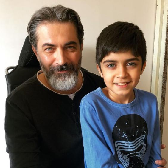 پارسا پیروزفر و پسرش