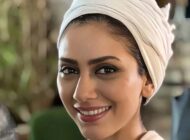 بیوگرافی مونا فرجاد از شروع تا درخشش در صنعت سینما و تلویزیون