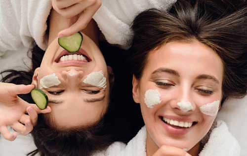 8 مرحله‌ای که هر روز باید برای پوستتان انجام دهید