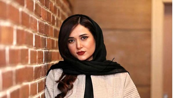 بیوگرافی پریناز ایزدیار